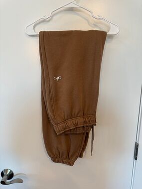 ALO Accolade Sweatpants